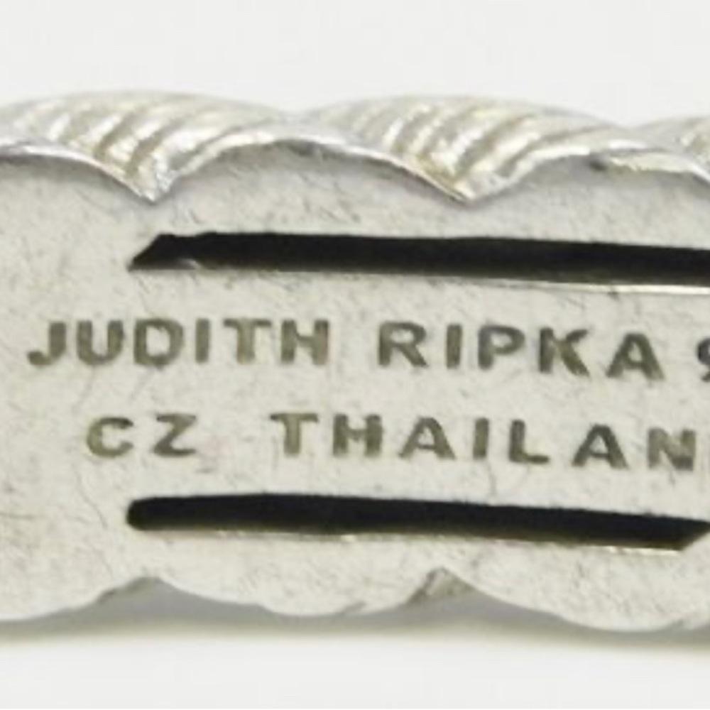 Judith Ripka Hinge bracelet - Picture 3 of 5